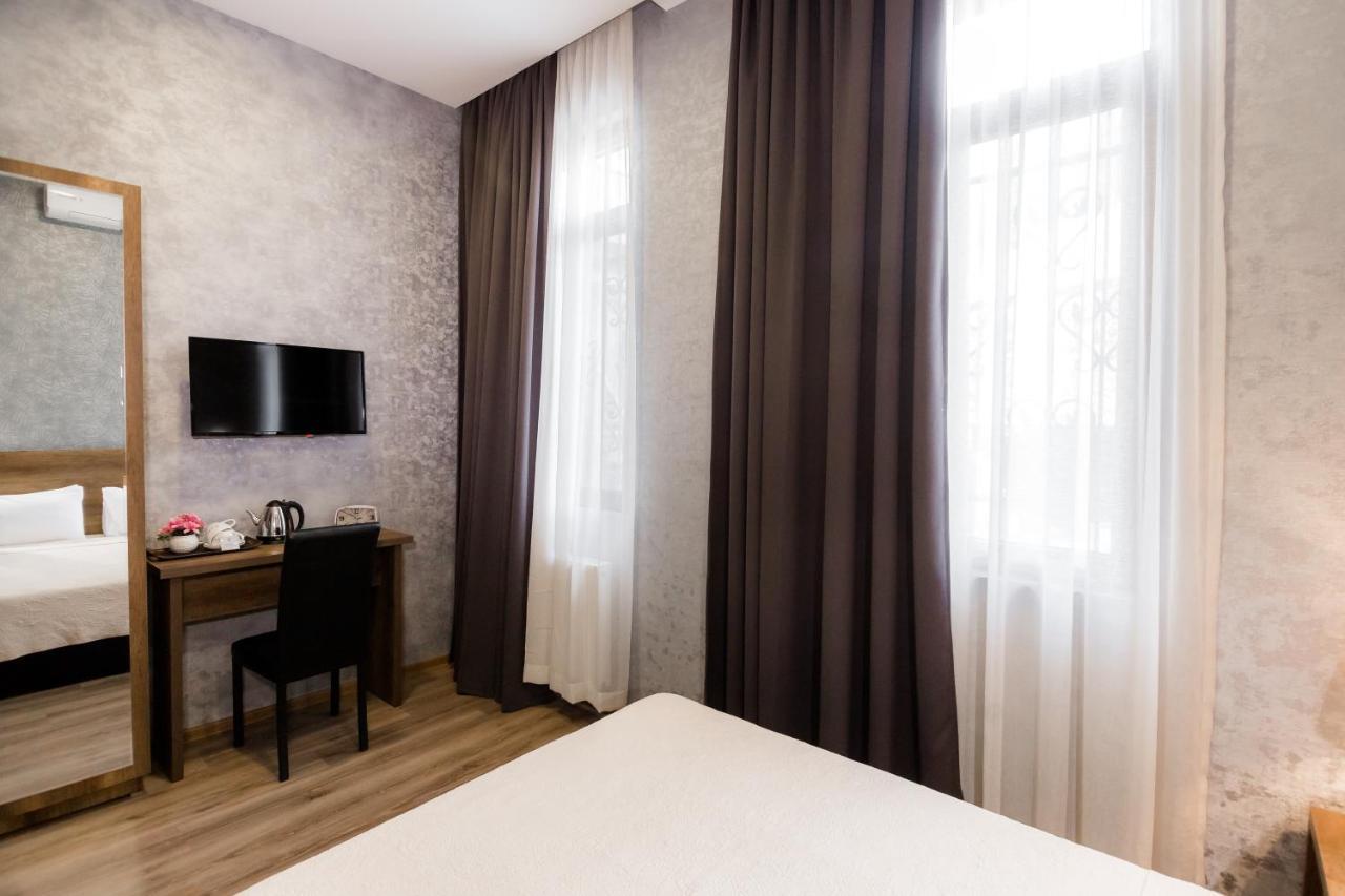Hotel Angel Tbilisi Exteriör bild