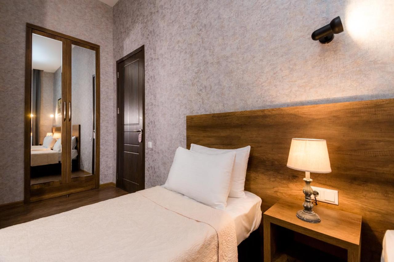Hotel Angel Tbilisi Exteriör bild