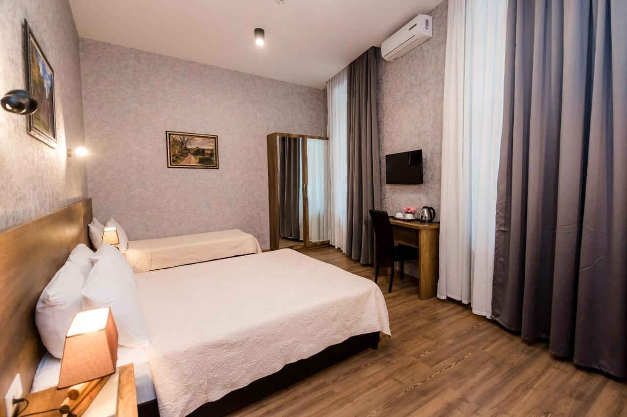 Hotel Angel Tbilisi Exteriör bild