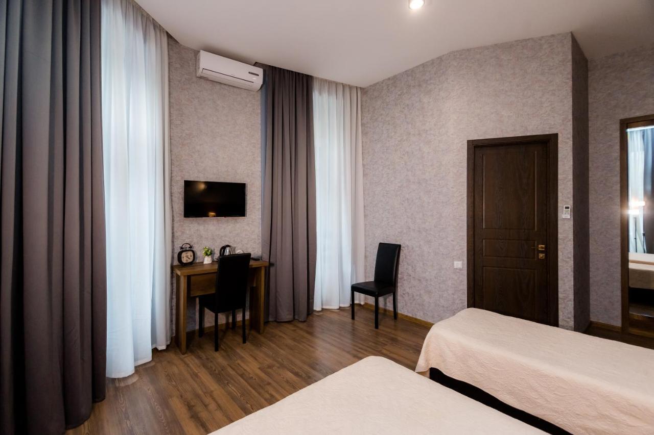Hotel Angel Tbilisi Exteriör bild